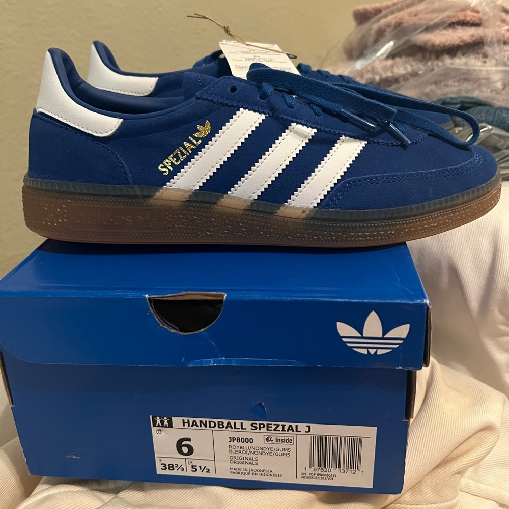 Adidas Handball Spezial Sneakers New it’s Tags and Box